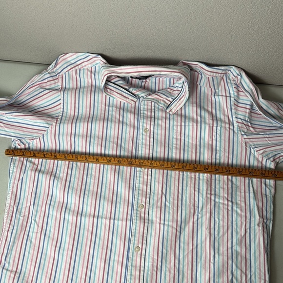 Cremieux Classics pastel long sleeve pocket button down - Picture 8 of 11